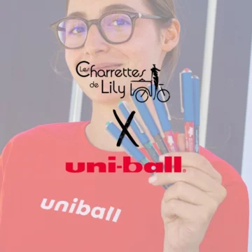 🚲✨ Triporteur customisé, tenues personnalisées et hôtesses au top : l’équipe Posca Uni-ball était