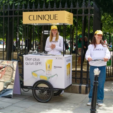 3 jours, 3 spots parisiens, des centaines de tests et d’échantillons distribués… L’opération street